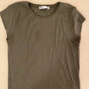 Cropped Sleeve Zara Top